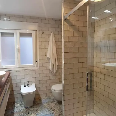 El Pilar Centrico, Ascensor, Cocina, *